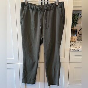 Lululemon On The Fly Pant *Woven 28"